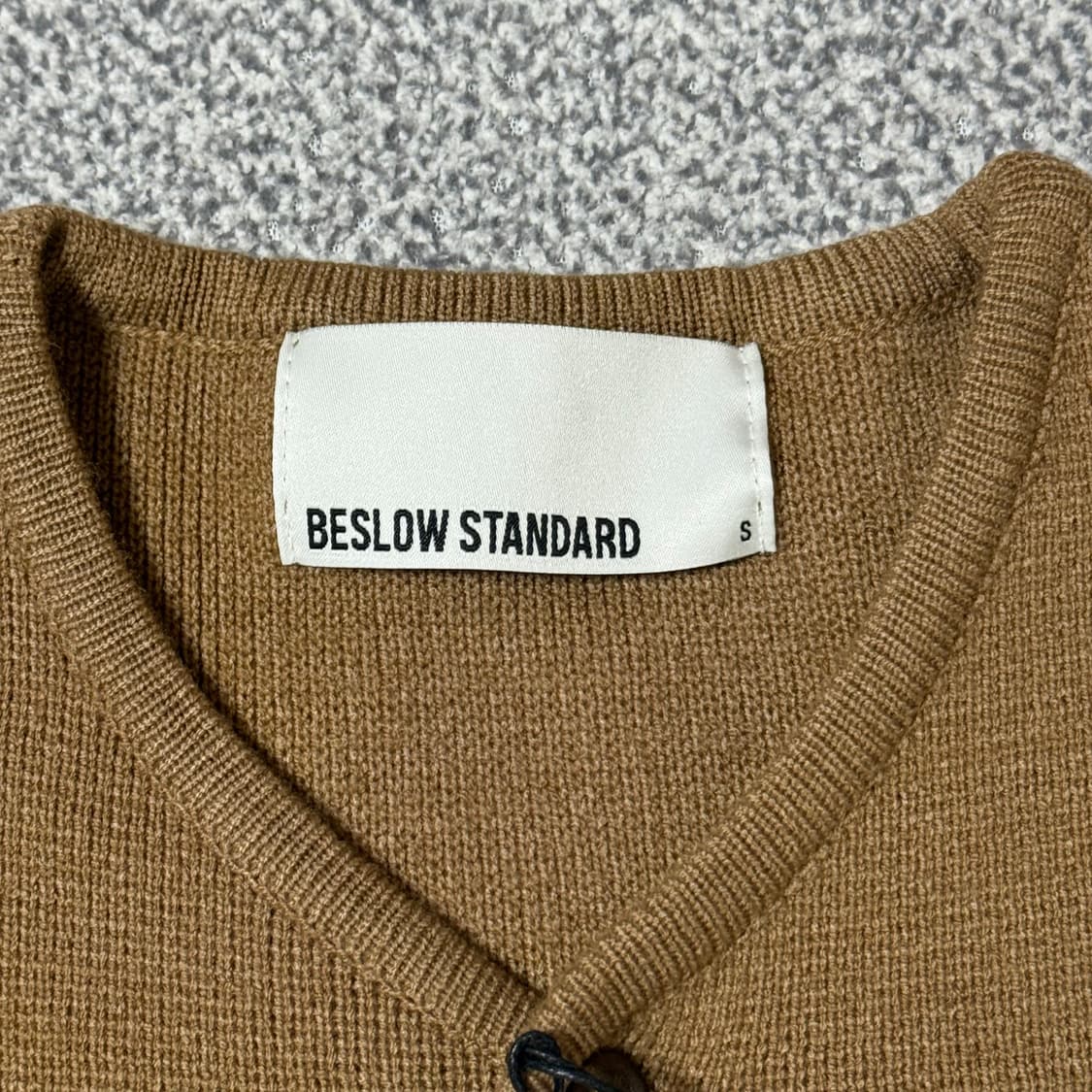 [정가 9만원 새상품] 비슬로우 가디건 상품이미지6