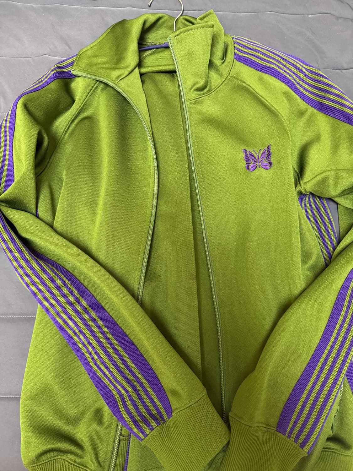 니들스 트랙자켓 아이비그린 xs 상품이미지1