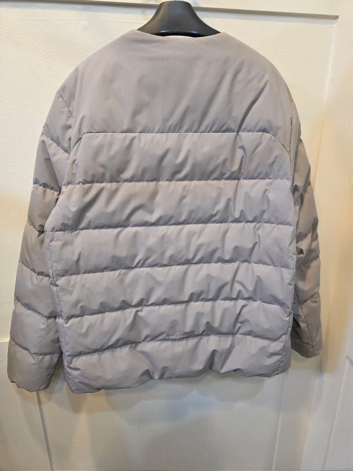 뉴발란스 경량 패딩  L 회색 상품이미지4