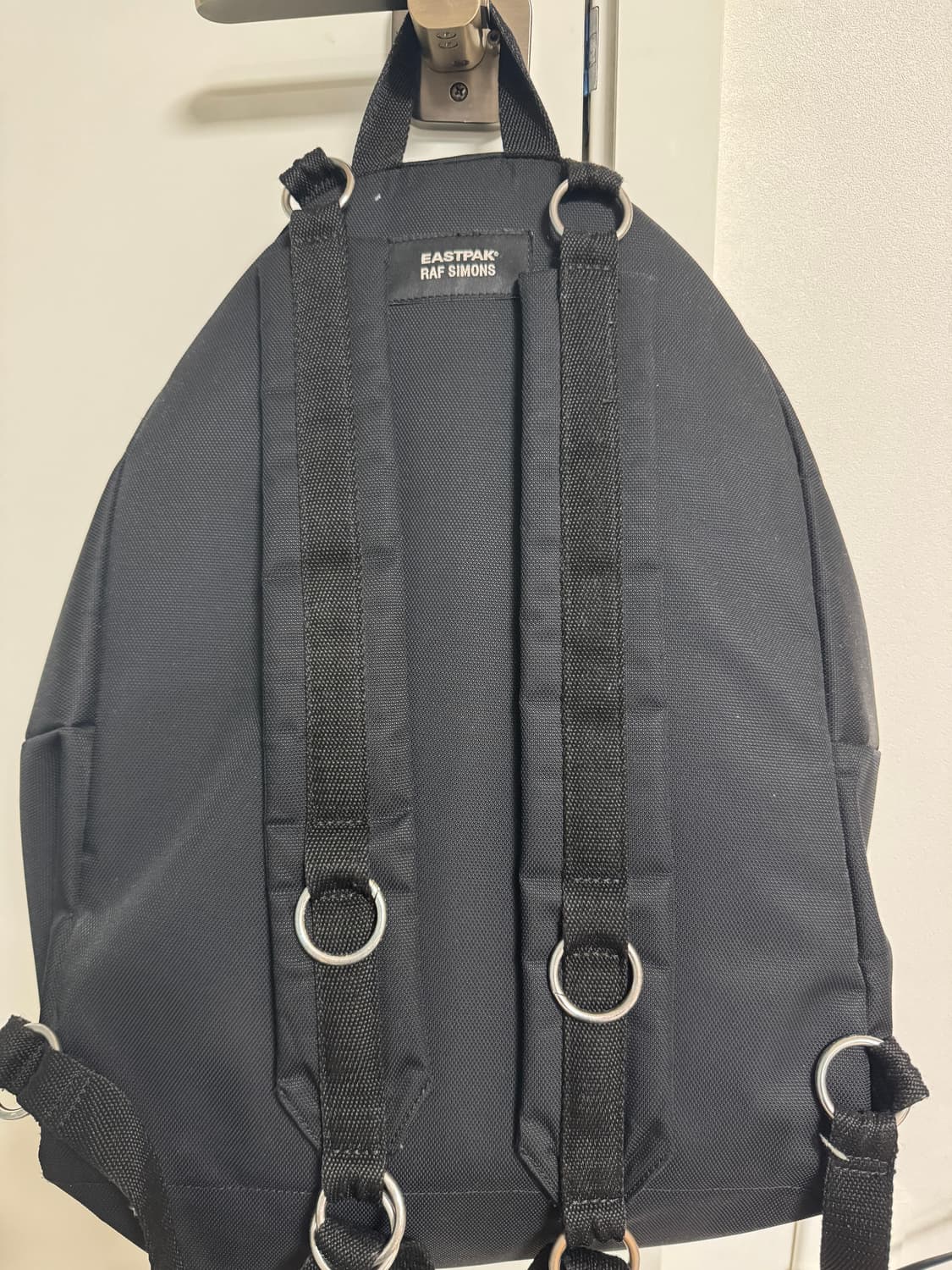라프시몬스 이스트팩 백팩 상품이미지2