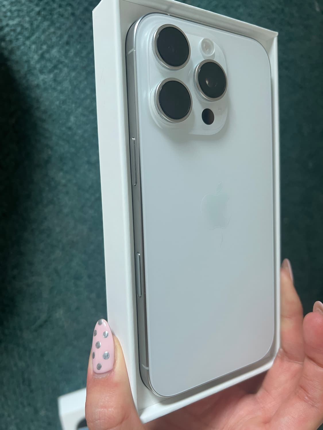 아이폰 16 pro 256gb 자급제 상품이미지3