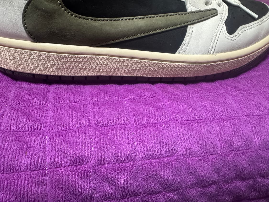 W275 조던1 트레비스캇 미디움 올리브 상품이미지4