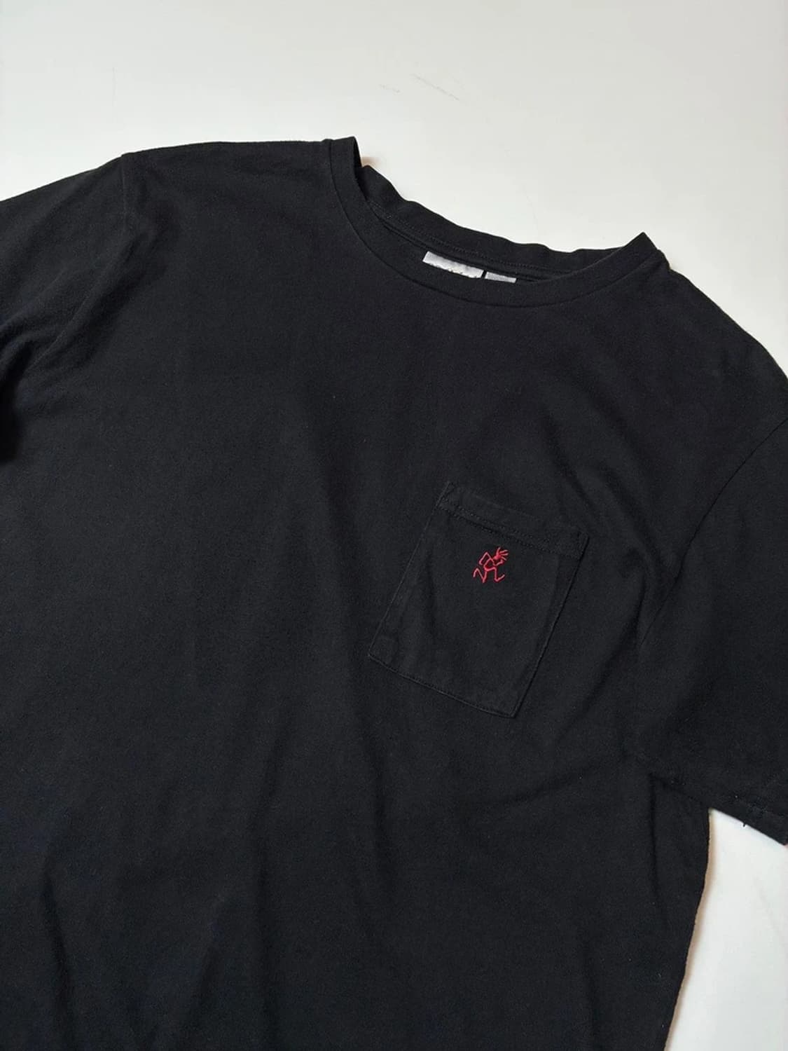 그라미치 원 포인트 자수 로고 반팔 티셔츠 PN8576 상품이미지3