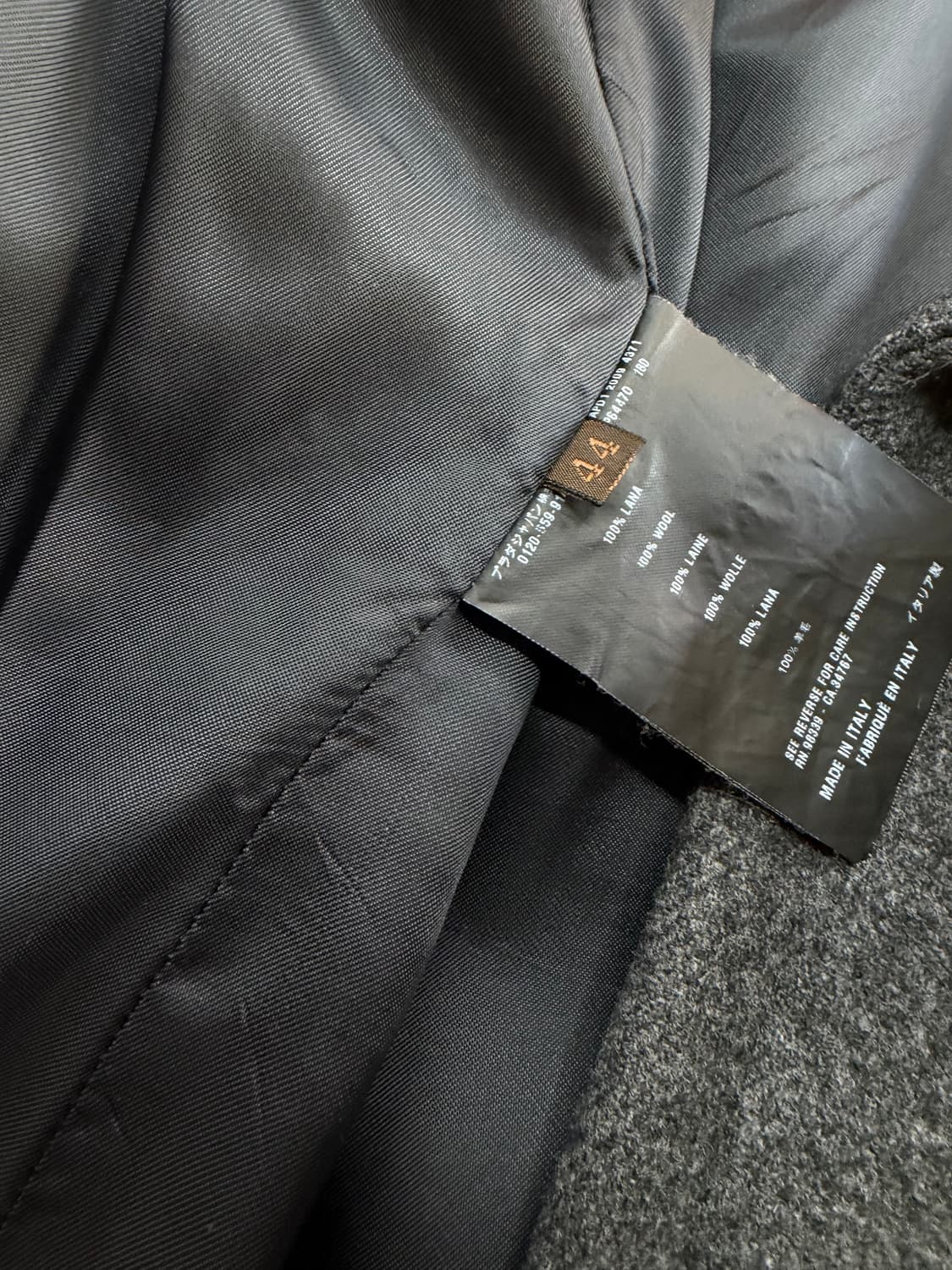 44/ 프라다 2009FW 런웨이 셔링 울코트 상품이미지9