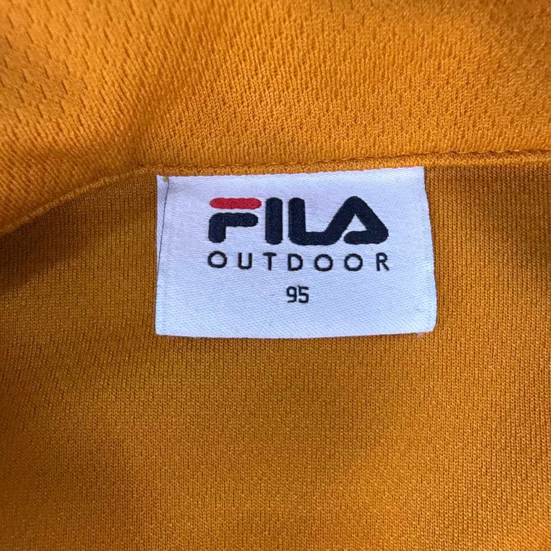 95 휠라 아웃도어 트레킹 긴팔티셔츠 0303T 상품이미지3