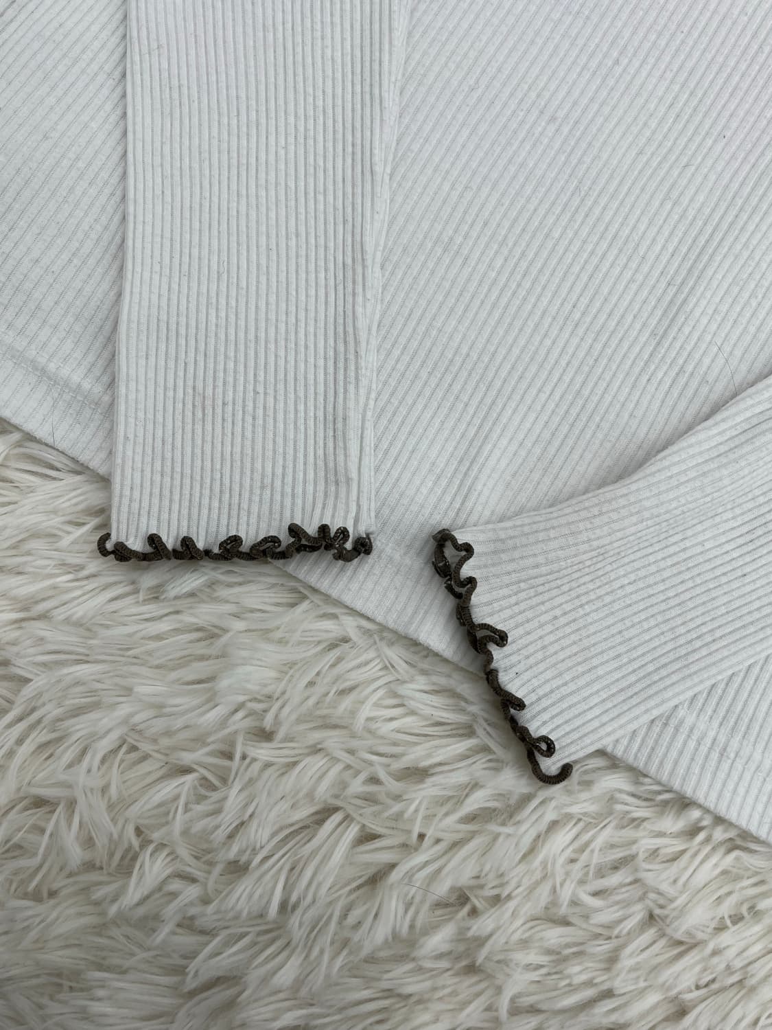 브라운 포인트 골지T 상품이미지2