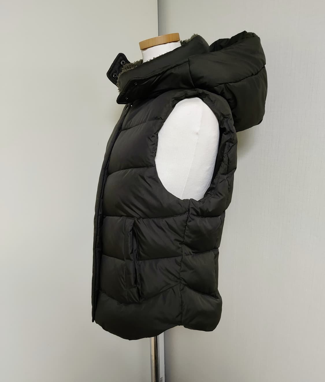 미쏘 여성 다운 패딩 조끼 (M)

 상품이미지2