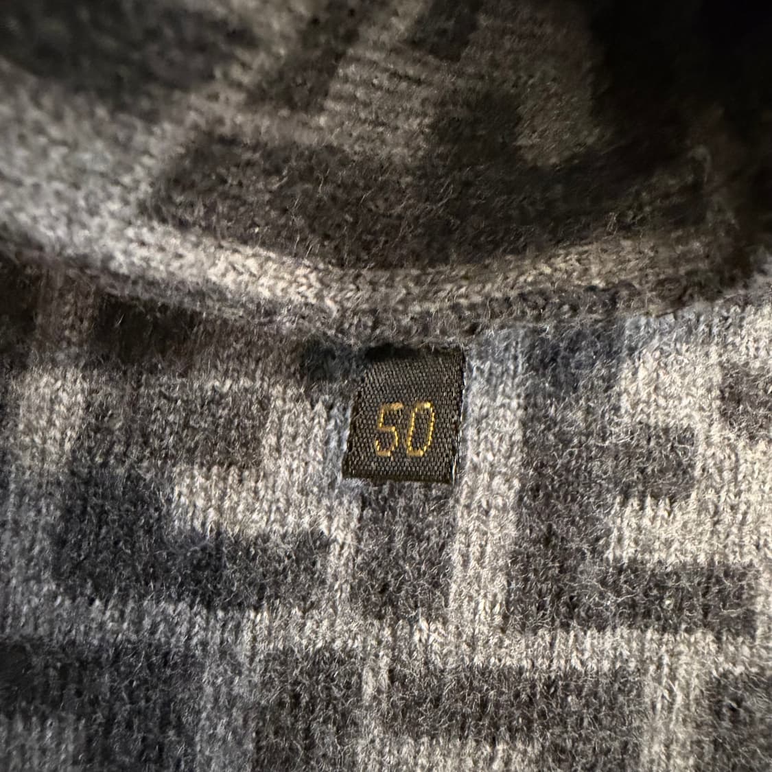 펜디 FF 울 머플러  상품이미지3