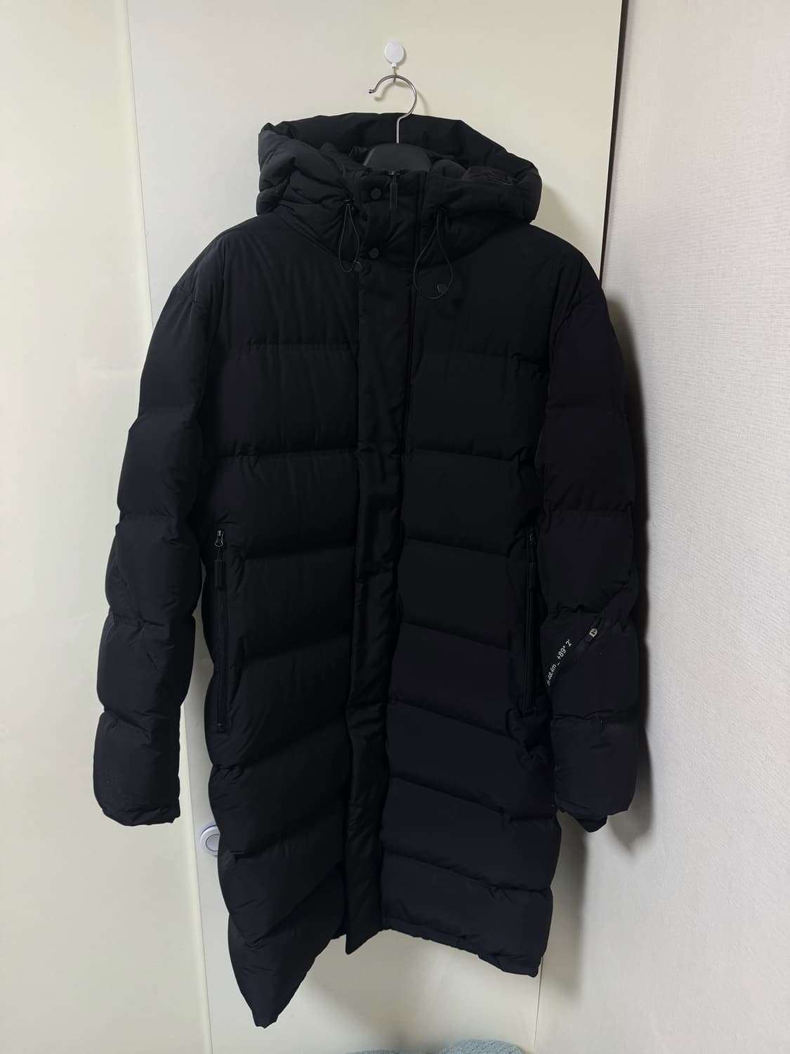 [105]탑텐 폴라리스 심리스 롱패딩 블랙 상품이미지1