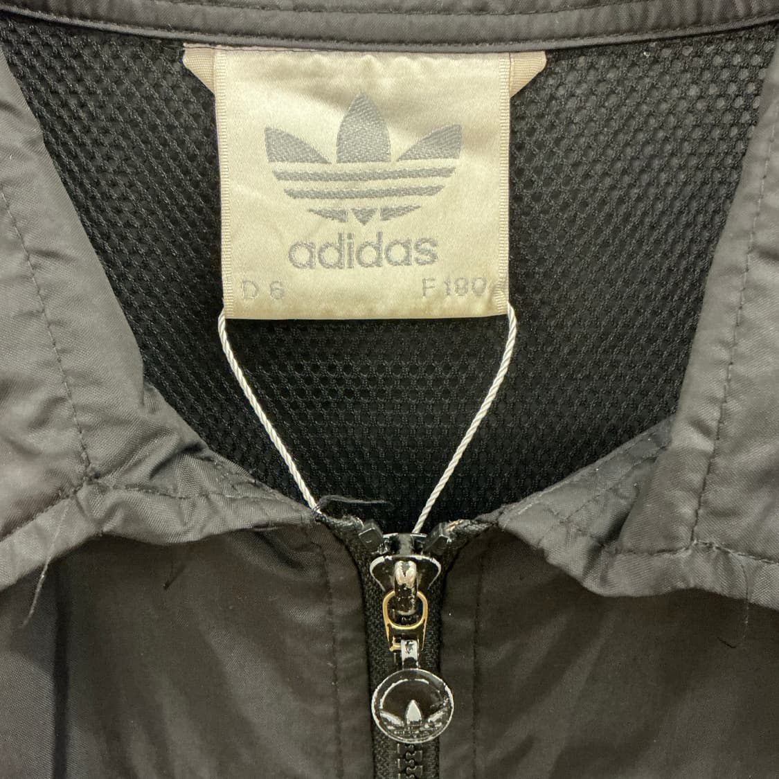 93-95 아디다스 뮌헨 레인자켓 상품이미지2