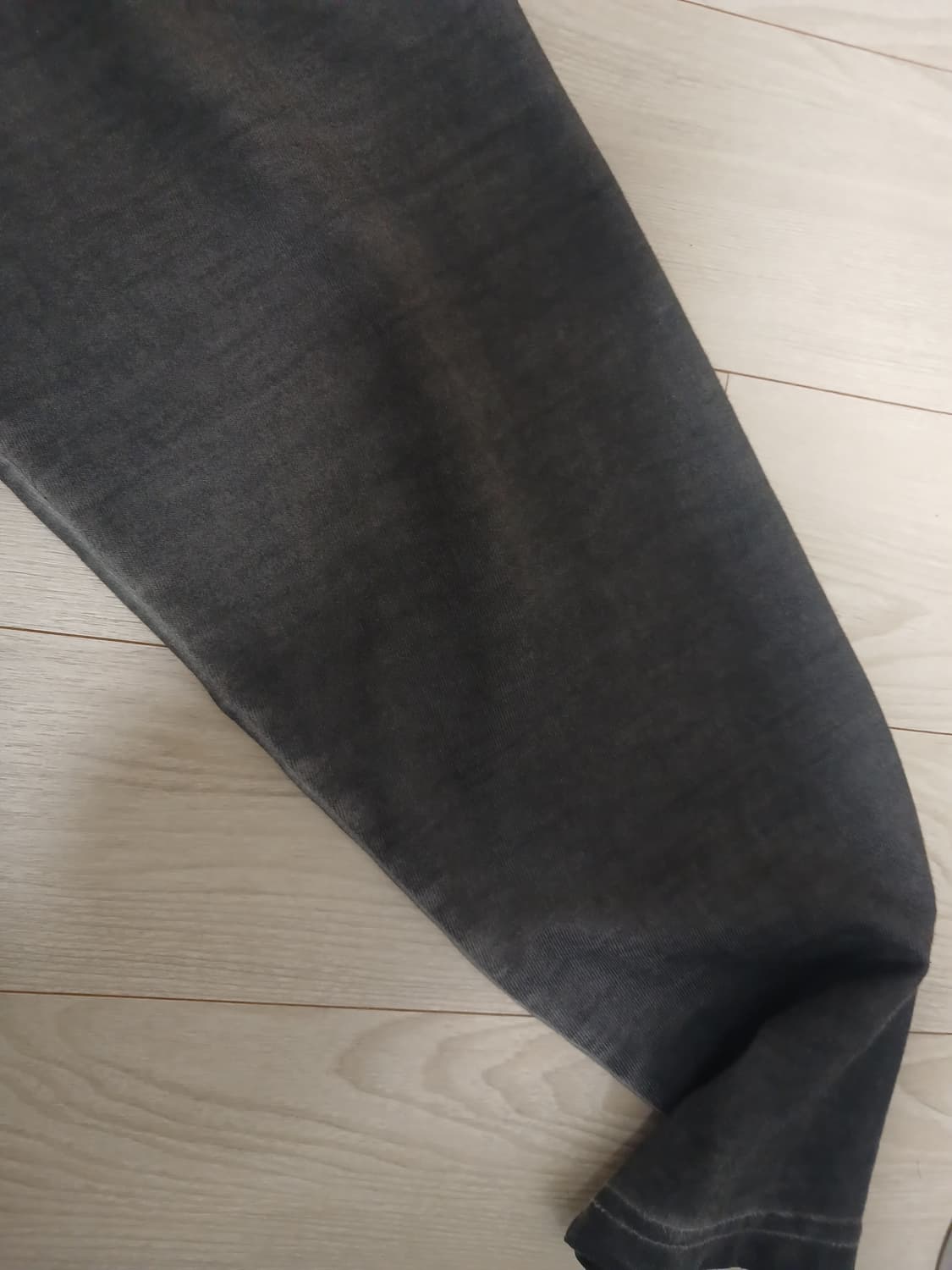 떠그클럽 롱슬리브 차콜 상품이미지3