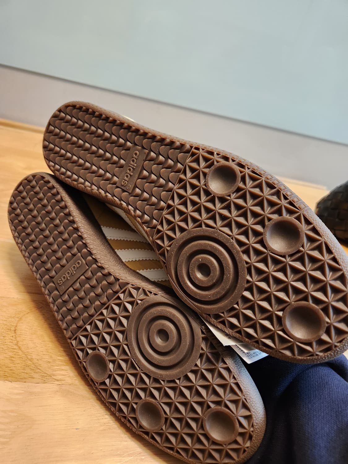 아디다스 삼바 OG 오트 원더 화이트 280mm 새상품 상품이미지5