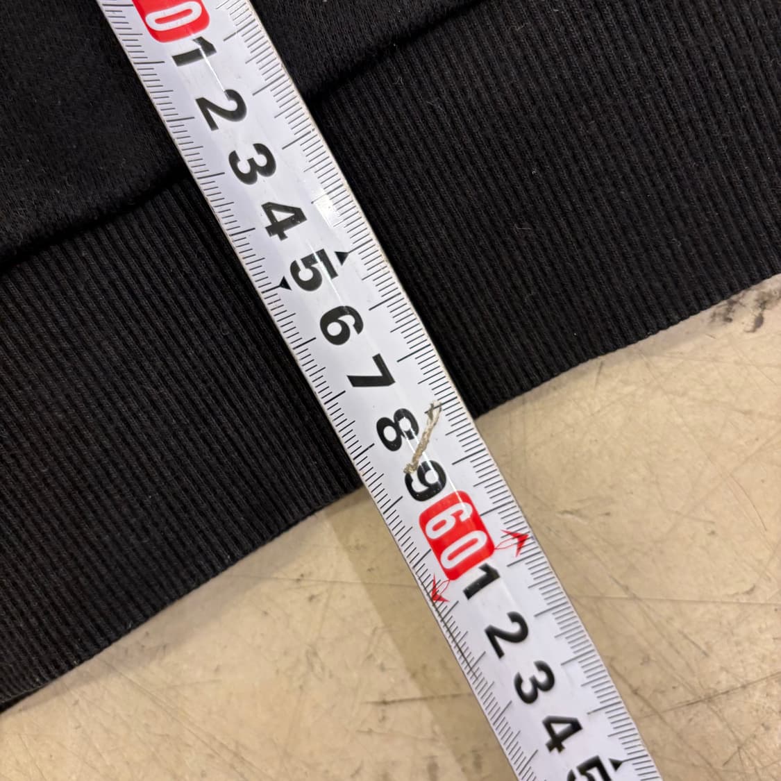 내셔널지오그래픽 빅로고 맨투맨 상품이미지4