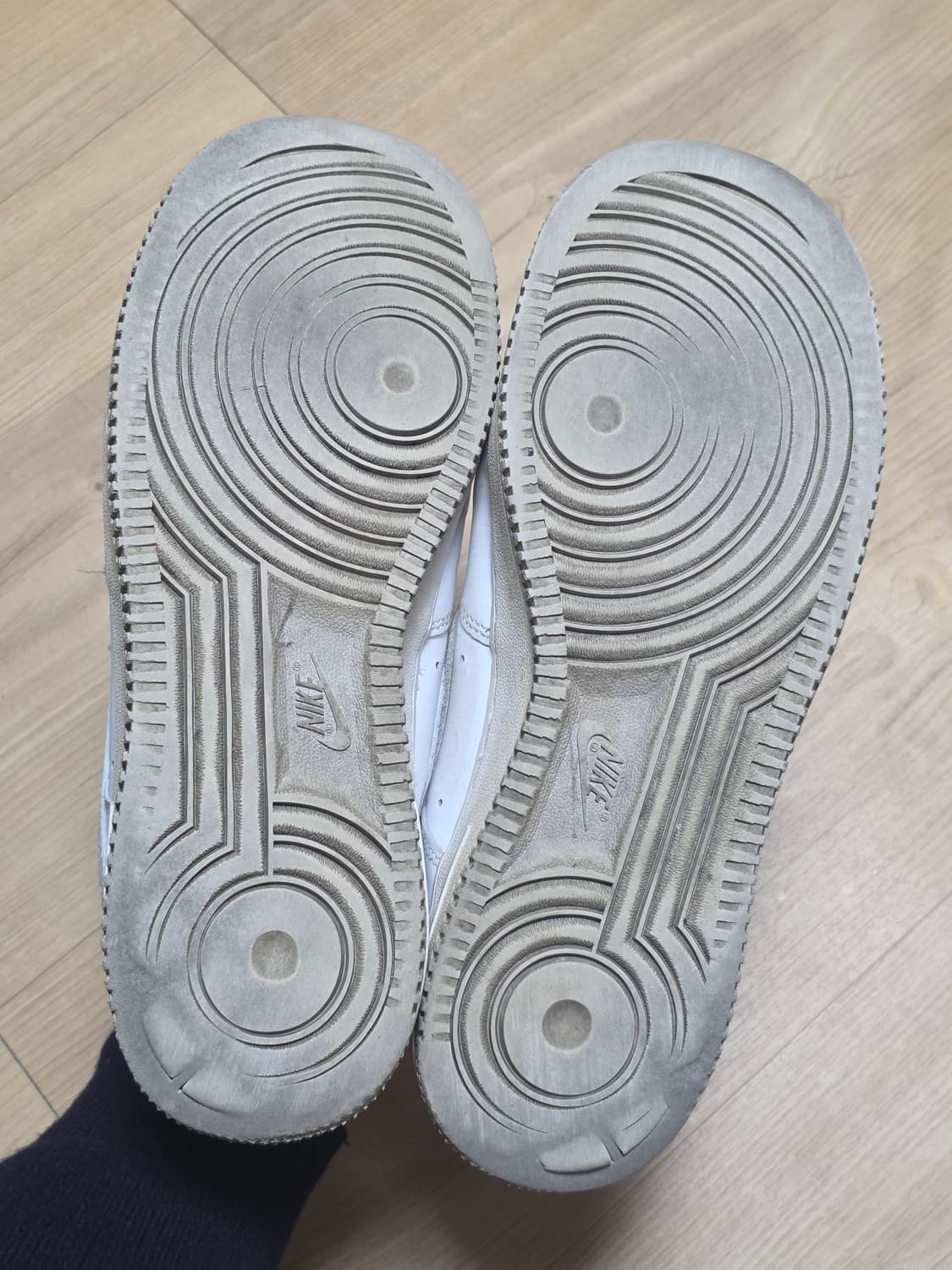 나이키 에어포스1 화이트 265 싸게 처분 상품이미지4