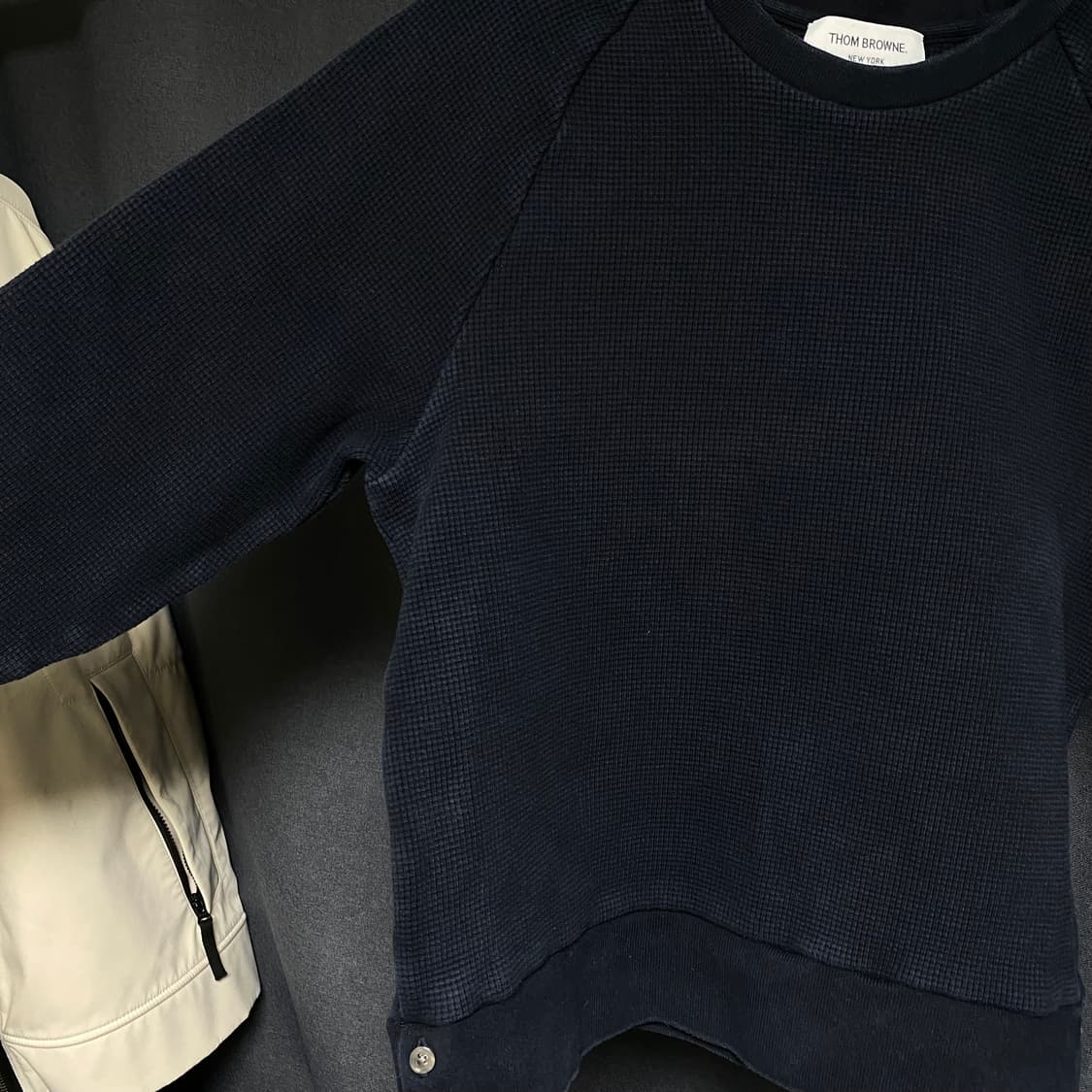 톰브라운 와플 니트 맨투맨 3사이즈 상품이미지3