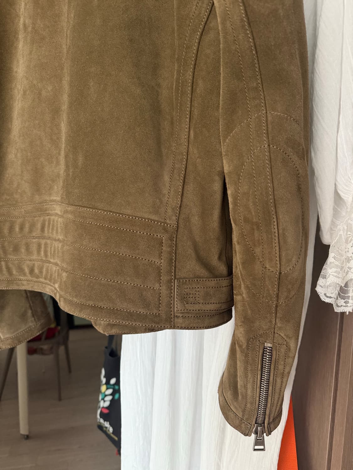 톰포드 아이콘 스웨이드 라이더자켓 상품이미지5