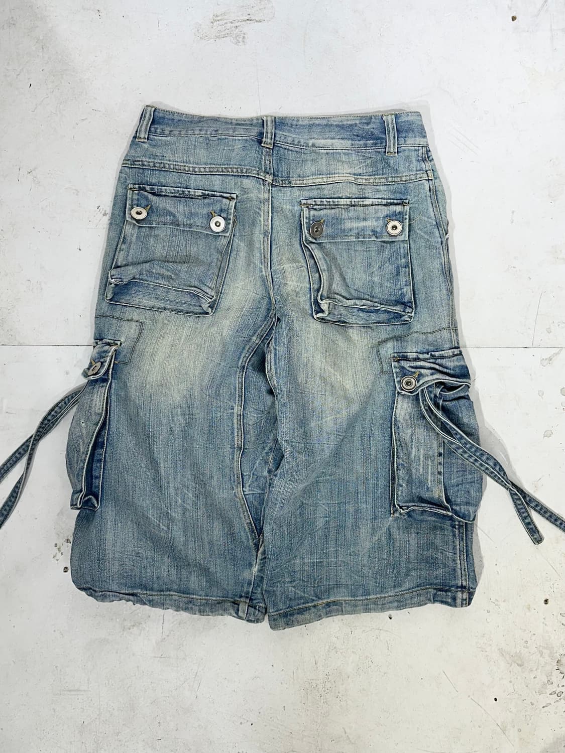 빈티지 연청 대대장 데님 멀티 포켓 디테일 와이드 버뮤다 팬츠   상품이미지5
