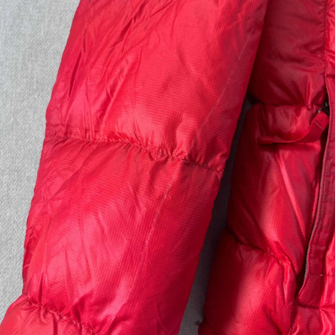 W 100 노스페이스 1996 700 눕시 패딩 상품이미지5