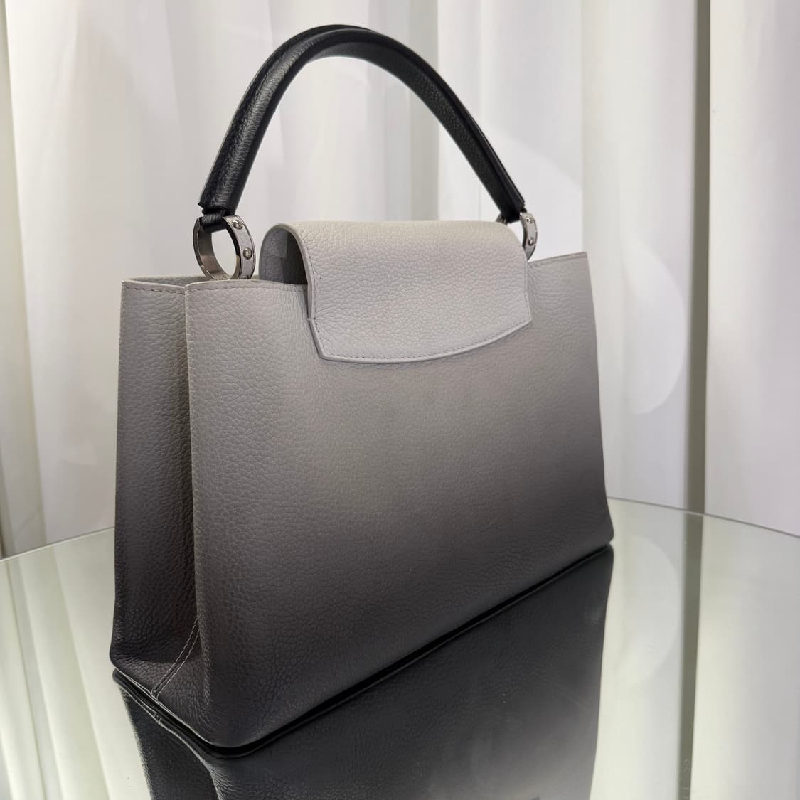 [정품] 루이비통 토뤼옹 카퓌신 MM 토트백 m42919 상품이미지4