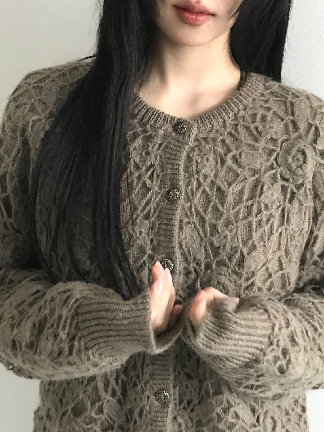 Mori Knit Sliver Button Cardigan 상품이미지2