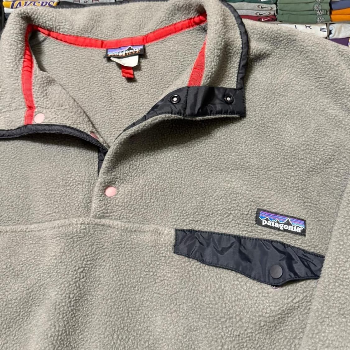 파타고니아 신칠라 스냅-T 그레이/네이비 상품이미지2