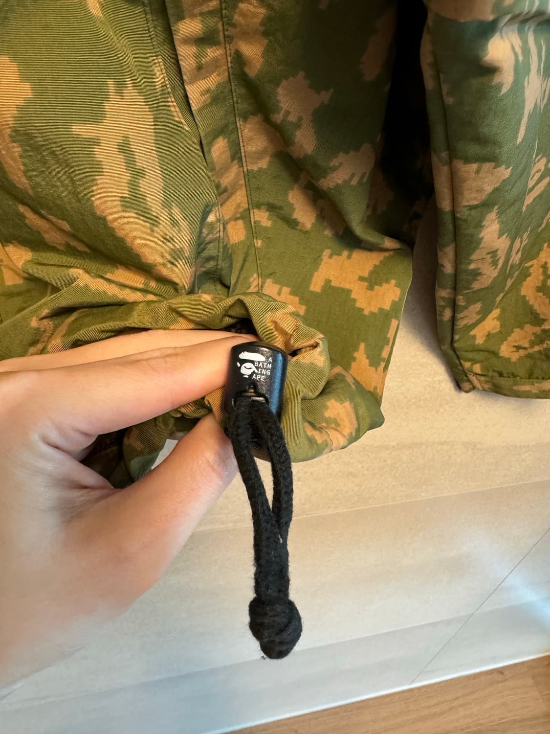 베이프 카모 바람막이 자켓 상품이미지3