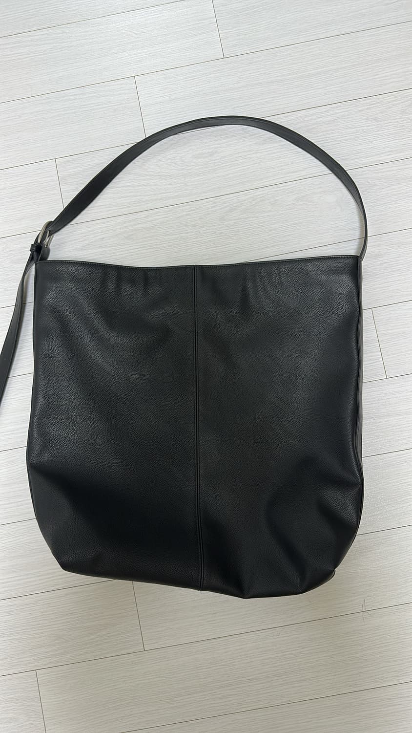 베르드누아 레더 숄더 백 블랙 상품이미지2