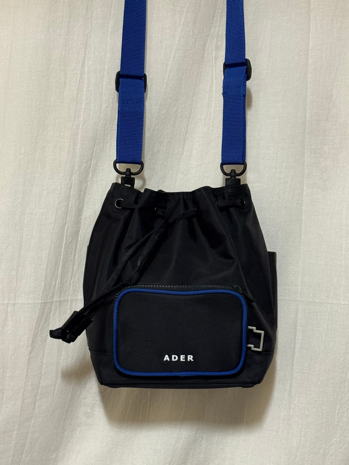 아더에러 피넛 백 상품이미지1