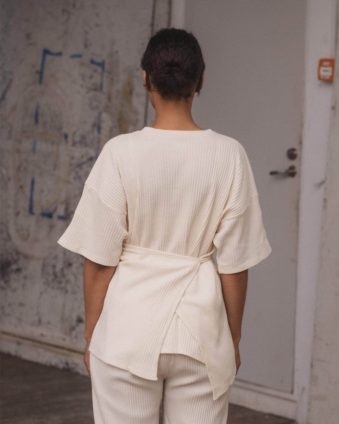 새상품) baserange shaw tee S 베이스레인지 반팔 티 상품이미지2