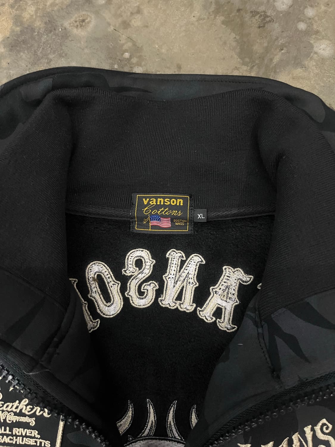 밴슨 카모 스컬자수 기모집업 XL 상품이미지4