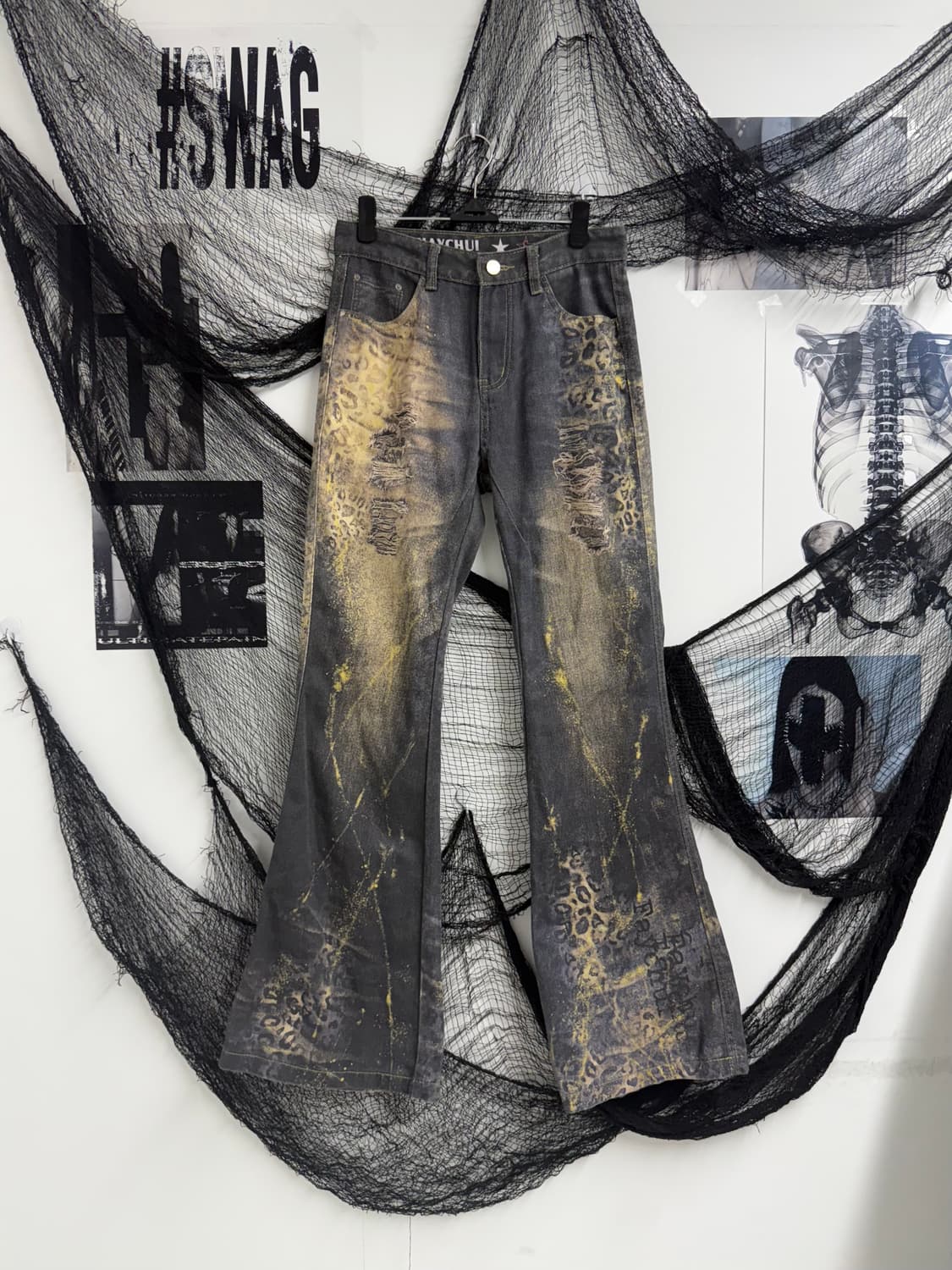 00s leopard damage printing jeans 상품이미지1