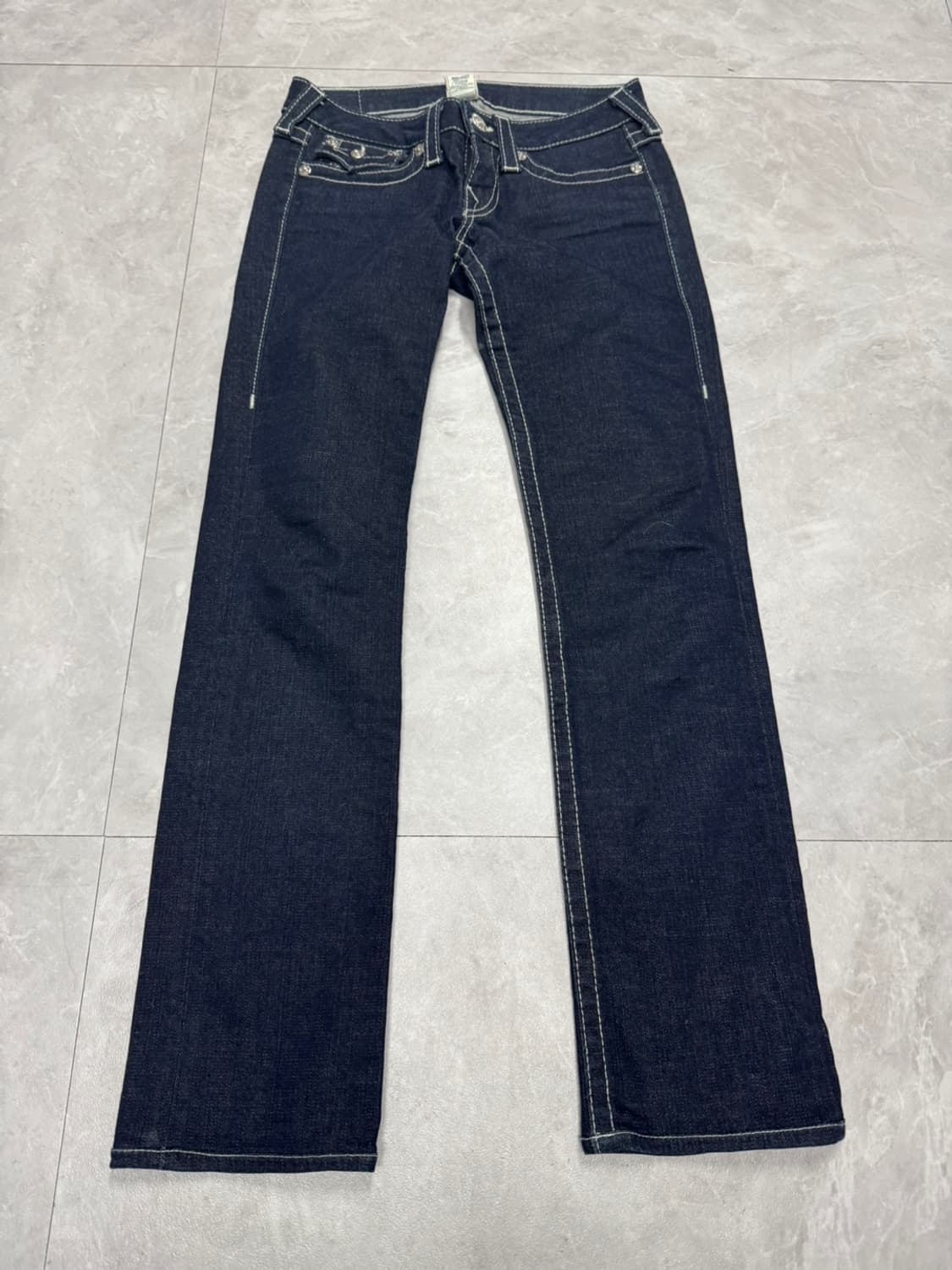 27 트루릴리젼  상품이미지1