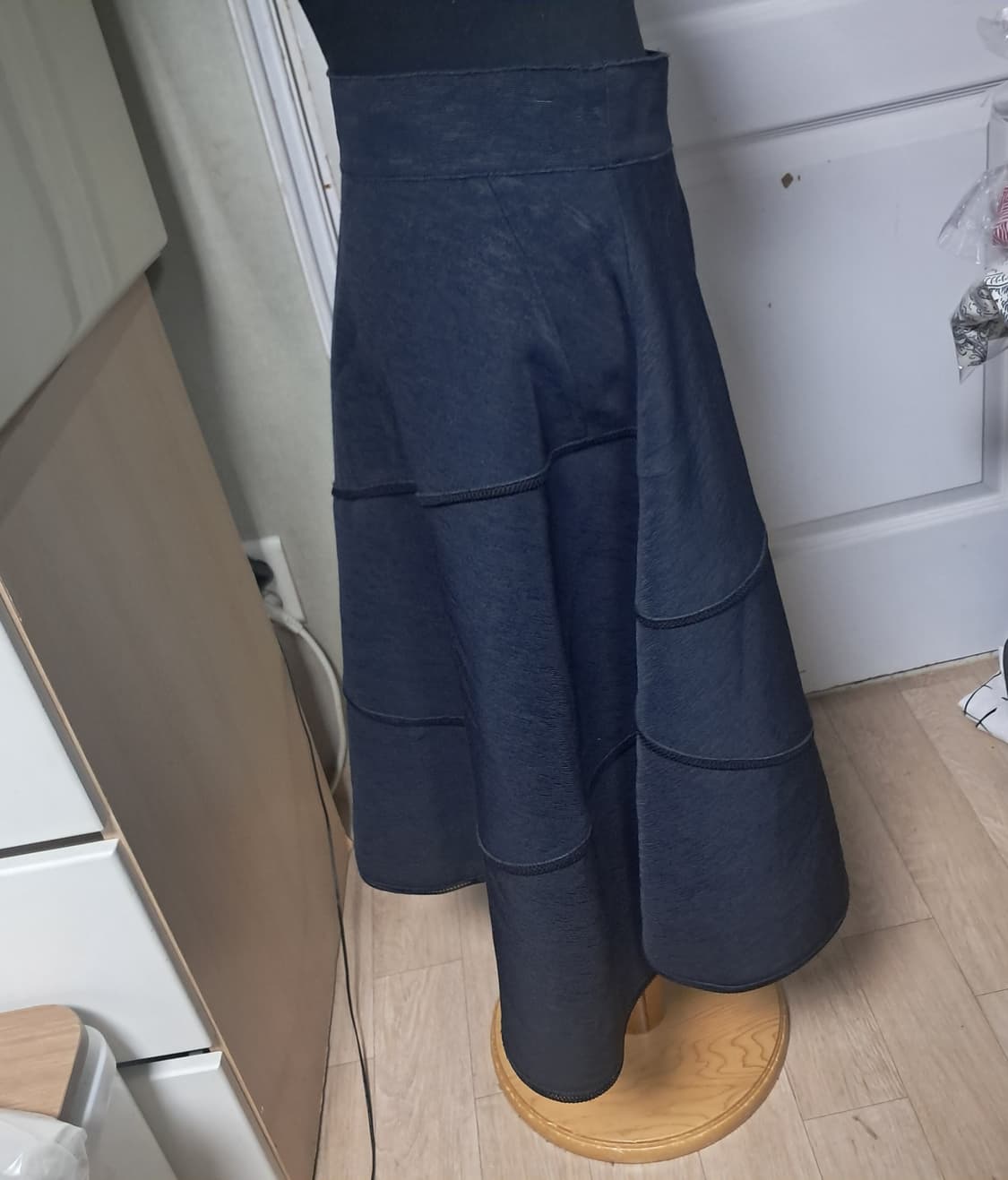 미샤 플레어 스커트 55(허리70)상태상급 상품이미지4