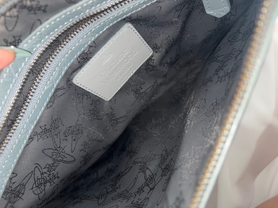 비비안웨스트우드 가방 민트코어 상품이미지2