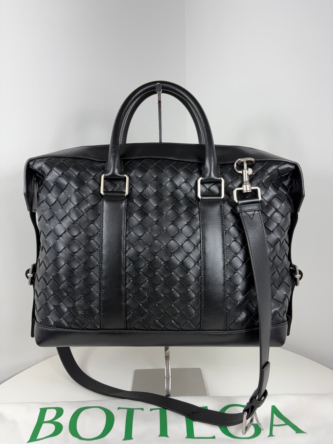 보테가베네타 인트레치아토 클래식 서류가방 토트백 상품이미지4