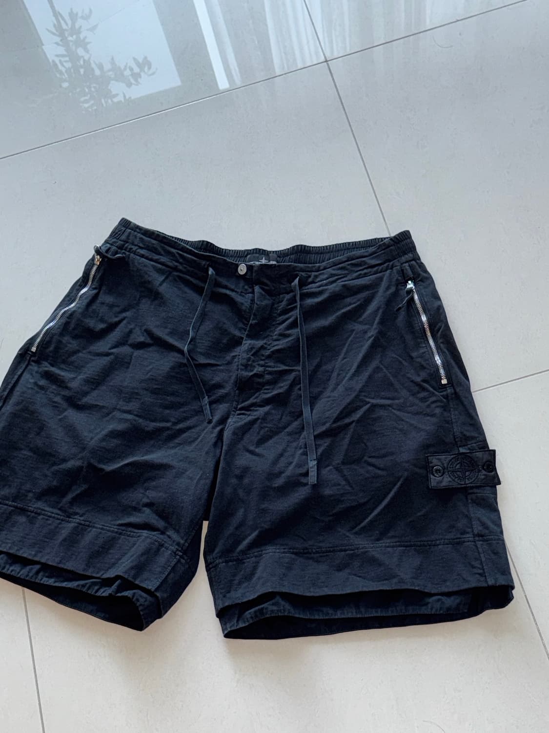 스톤 아일랜드 고스트피스 반바지 상품이미지1