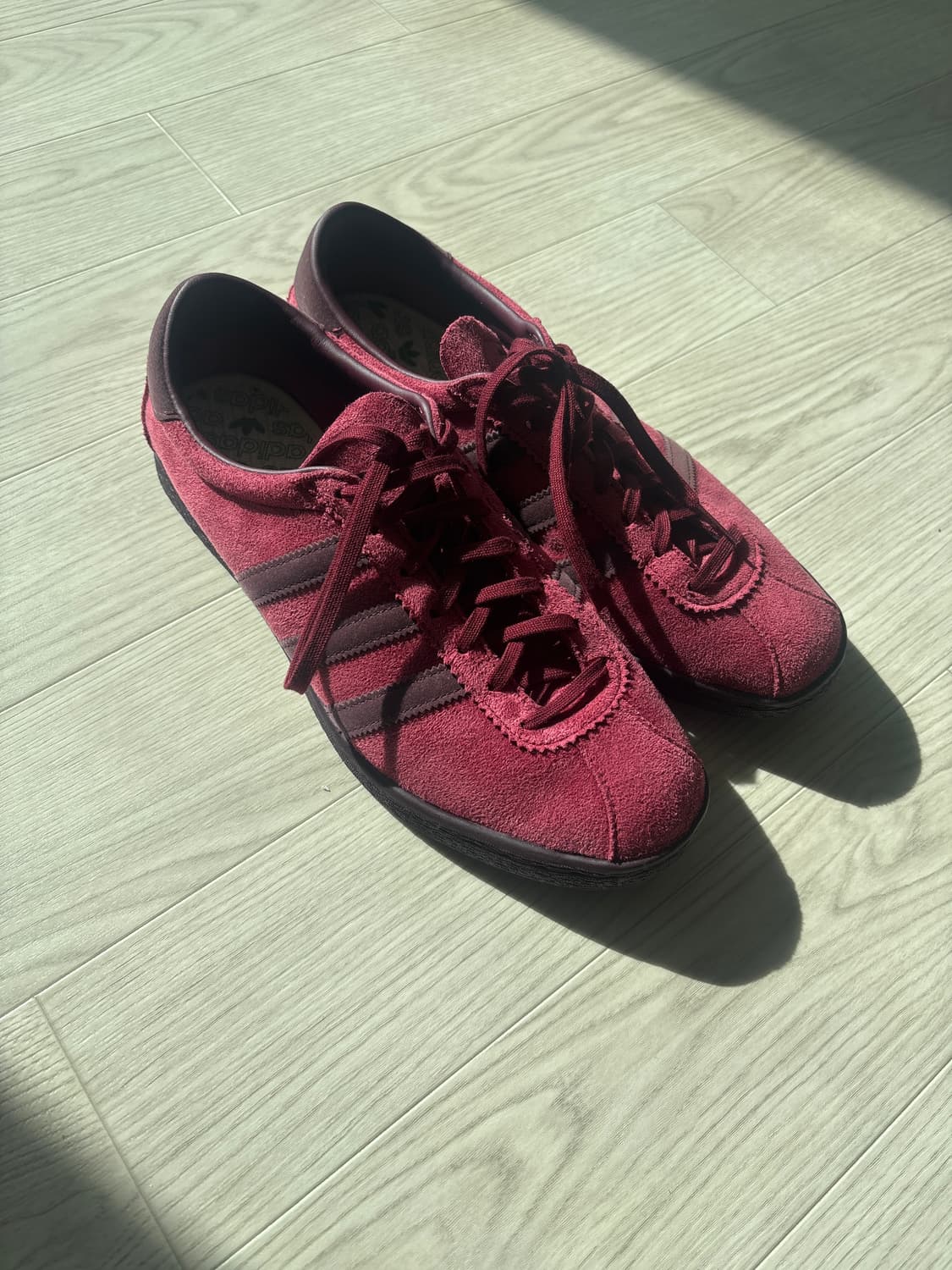 아디다스 토바코 버건디270 상품이미지1