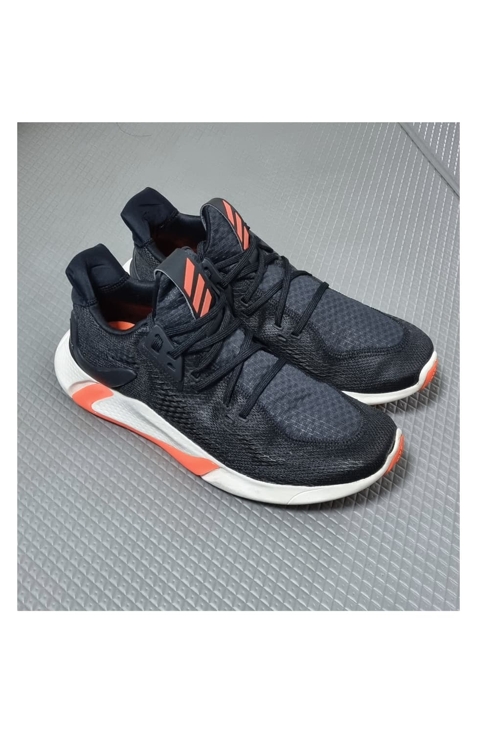 아디다스의 엣지 XT  러닝화 상품이미지1