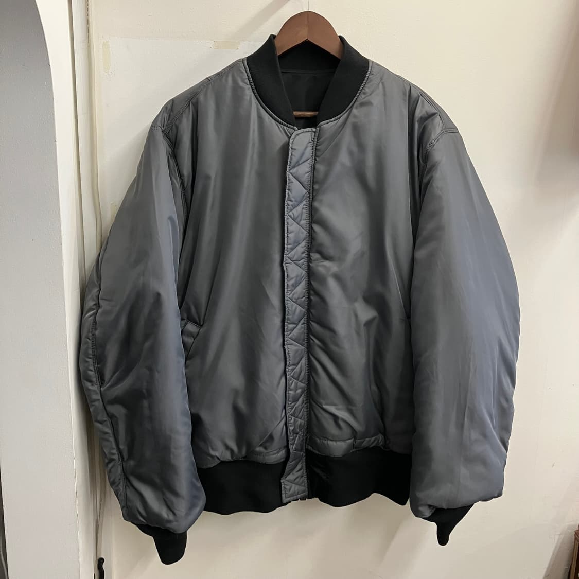 N164 알파인더스트리 양면 항공점퍼 ma1 블랙 그레이 상품이미지2