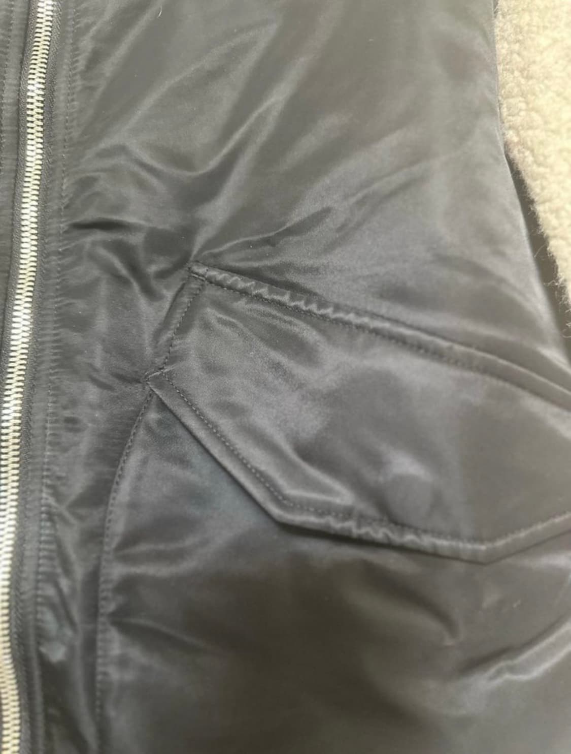 헤지스 골프 블랙/아이보리 스타디움 누빔점퍼 상품이미지5