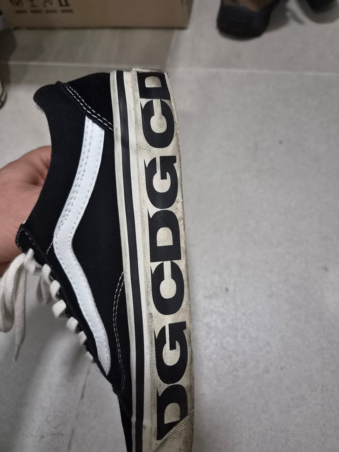 반스x꼼데 CDG 올드스쿨 255 상품이미지2