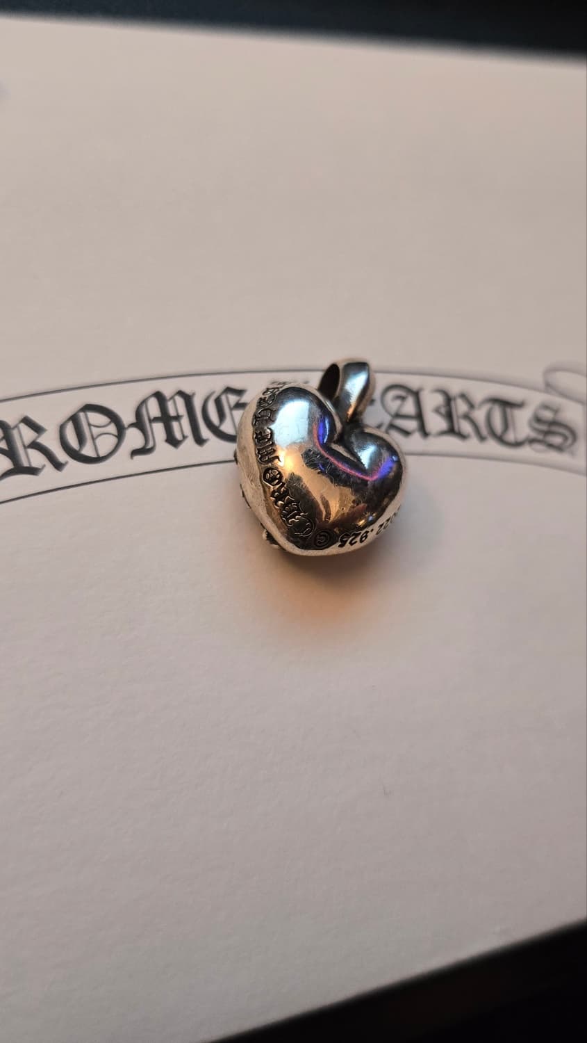 크롬하츠 립하트 펜던트 상품이미지3