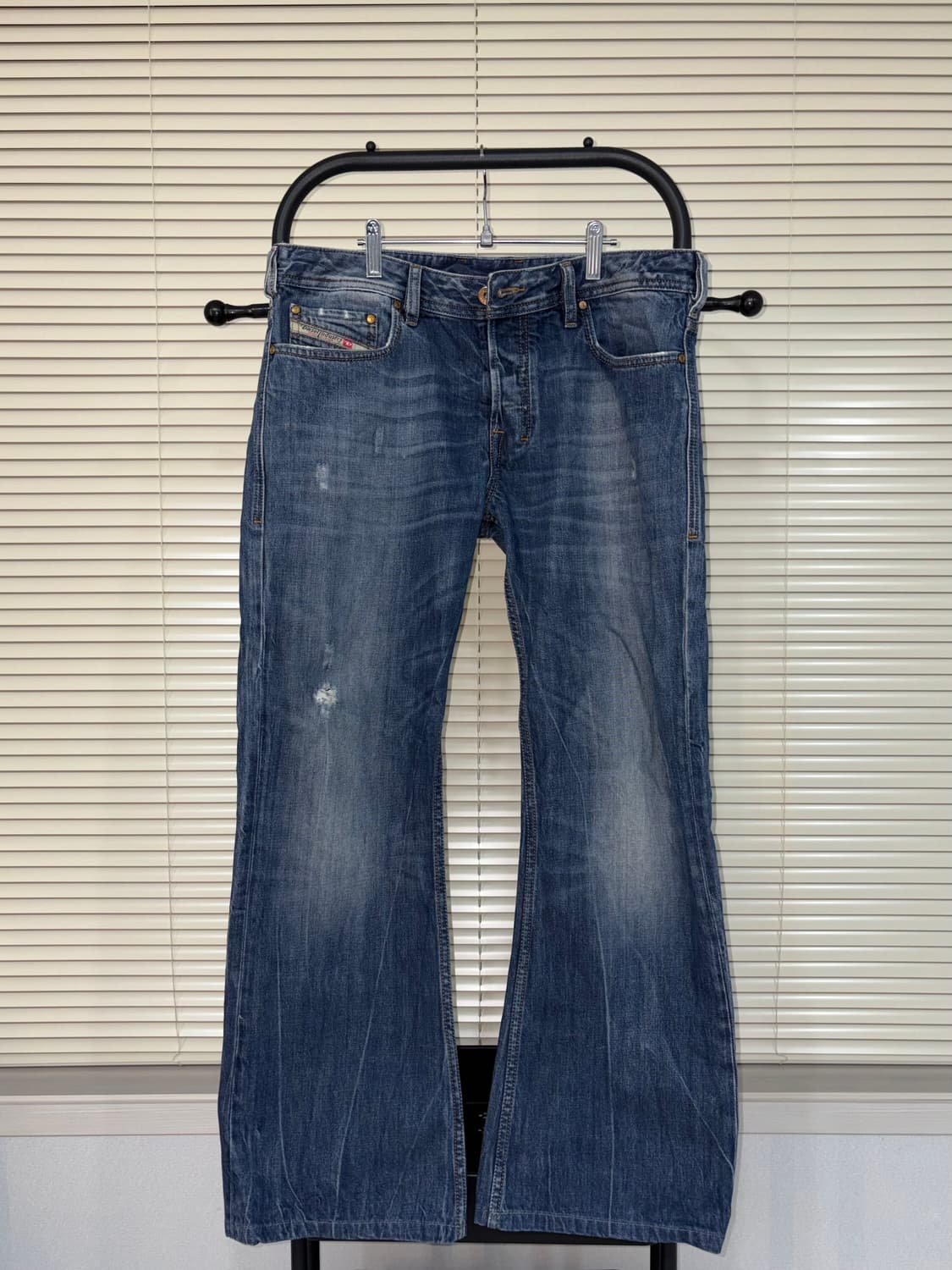 디젤 자탄 008B9 디스트로이드 부츠컷 상품이미지1