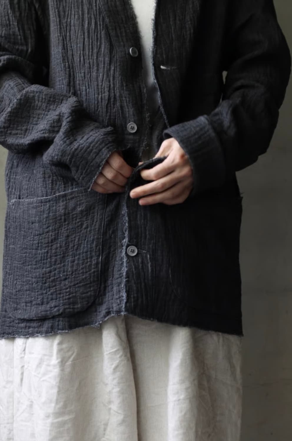 [46] Daub 로우 엣지 가디건 블랙 상품이미지3