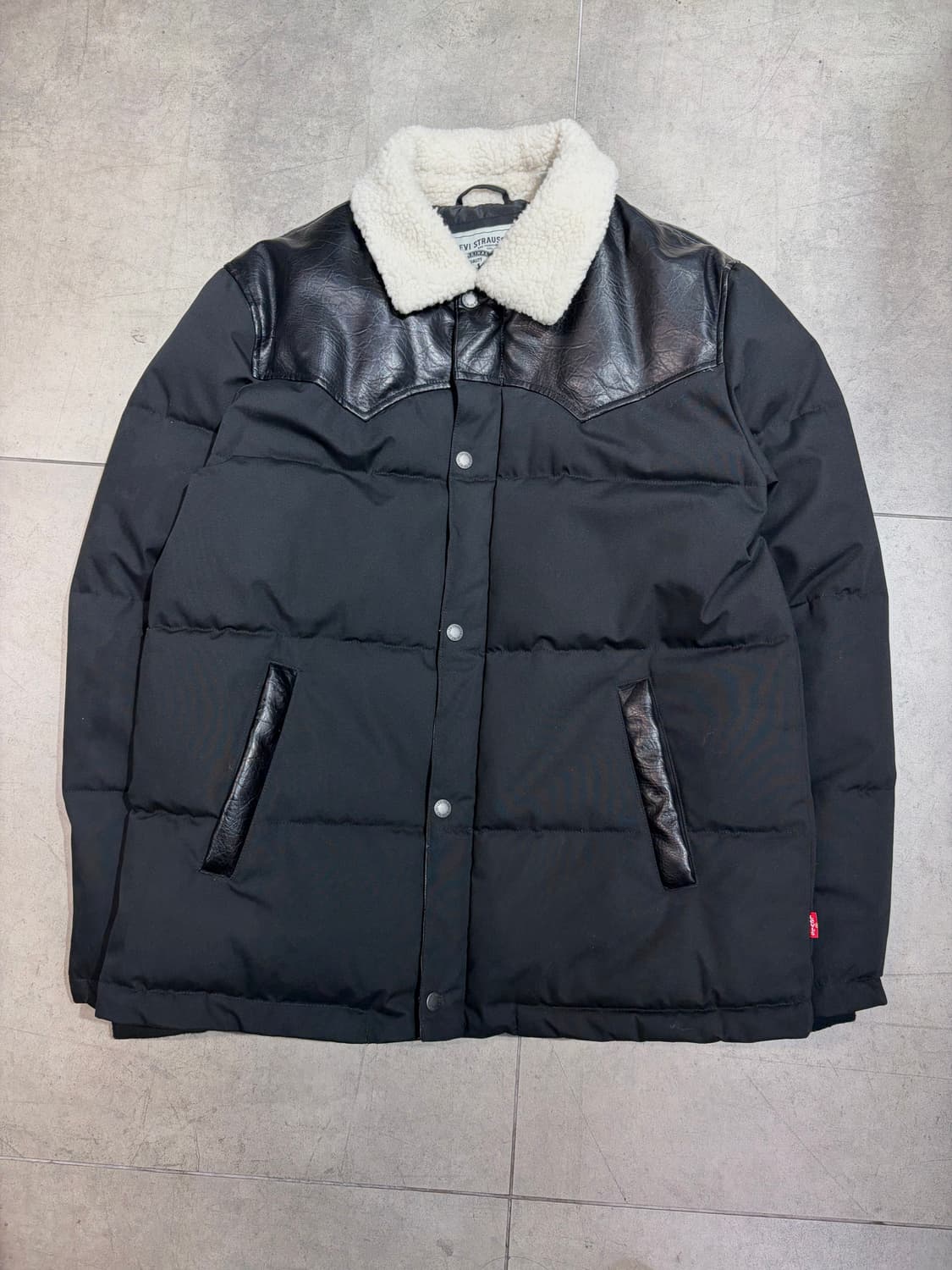 리바이스 쉐르파 레더 가죽 패딩 자켓 상품이미지1