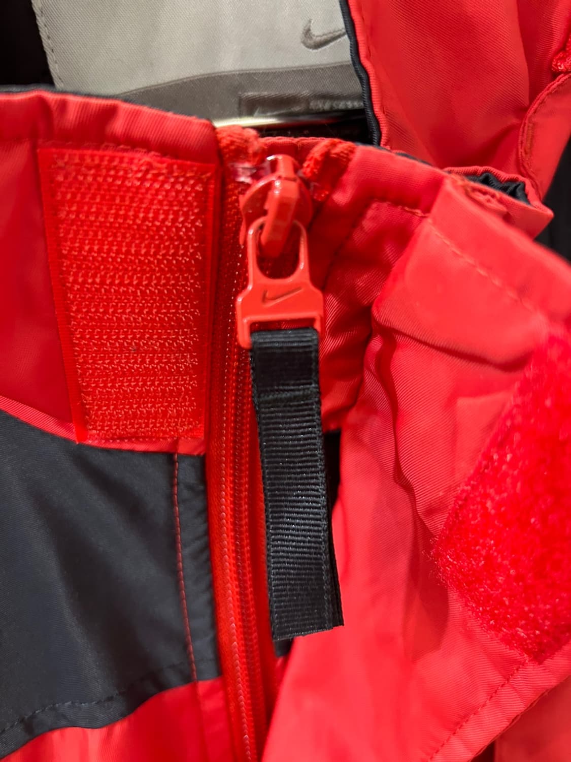 나이키 빅로고 롱 바람막이 점퍼 상품이미지3