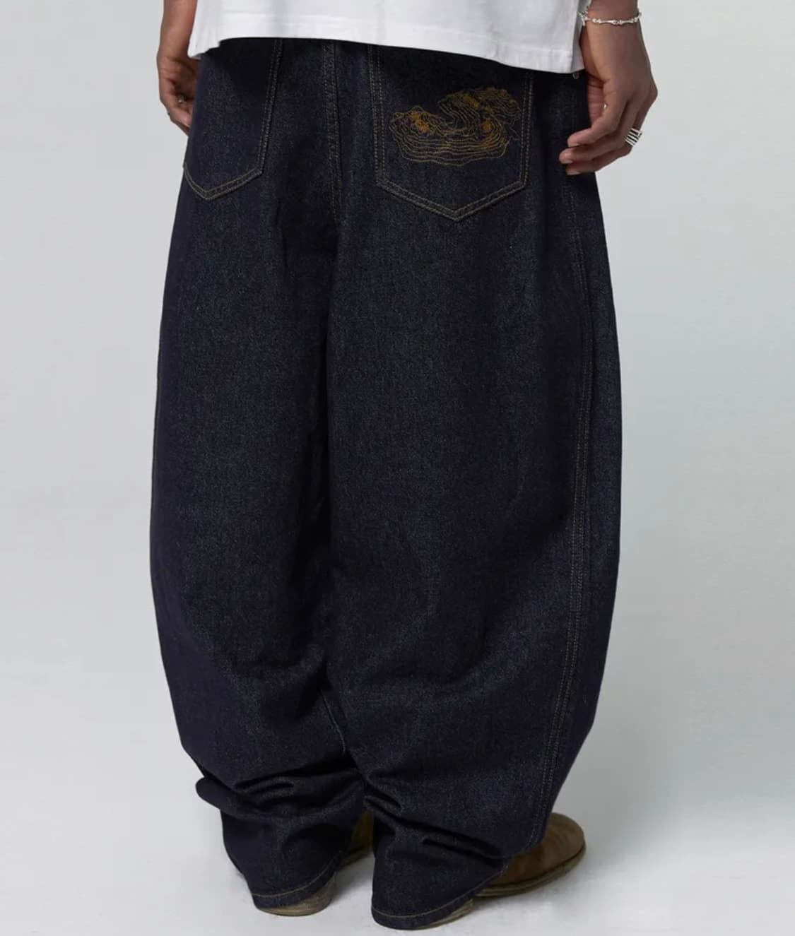 CONTOUR POCKET DENIM [RAW INDIGO] 상품이미지1