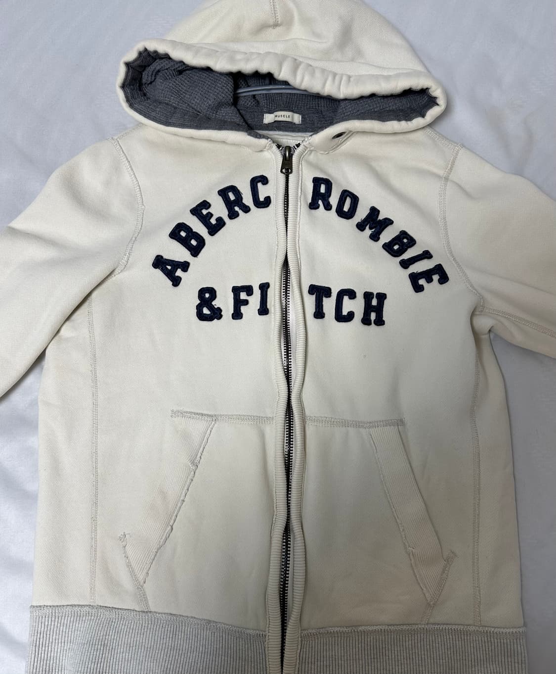 Abercrombie White Hood Zip-Up 상품이미지1