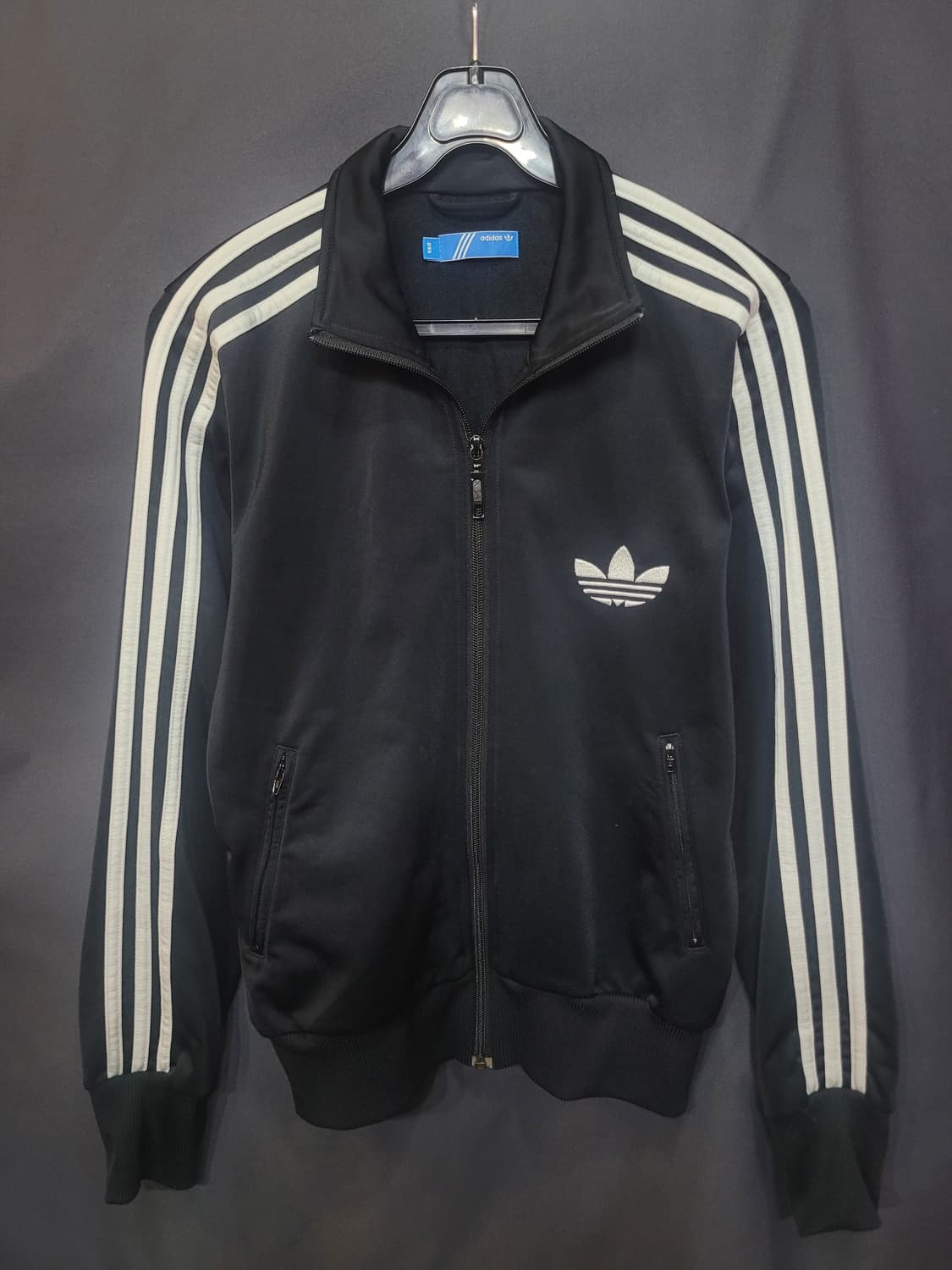 아디다스 불꽃 파이어버드 검흰 트랙탑 져지 상품이미지1