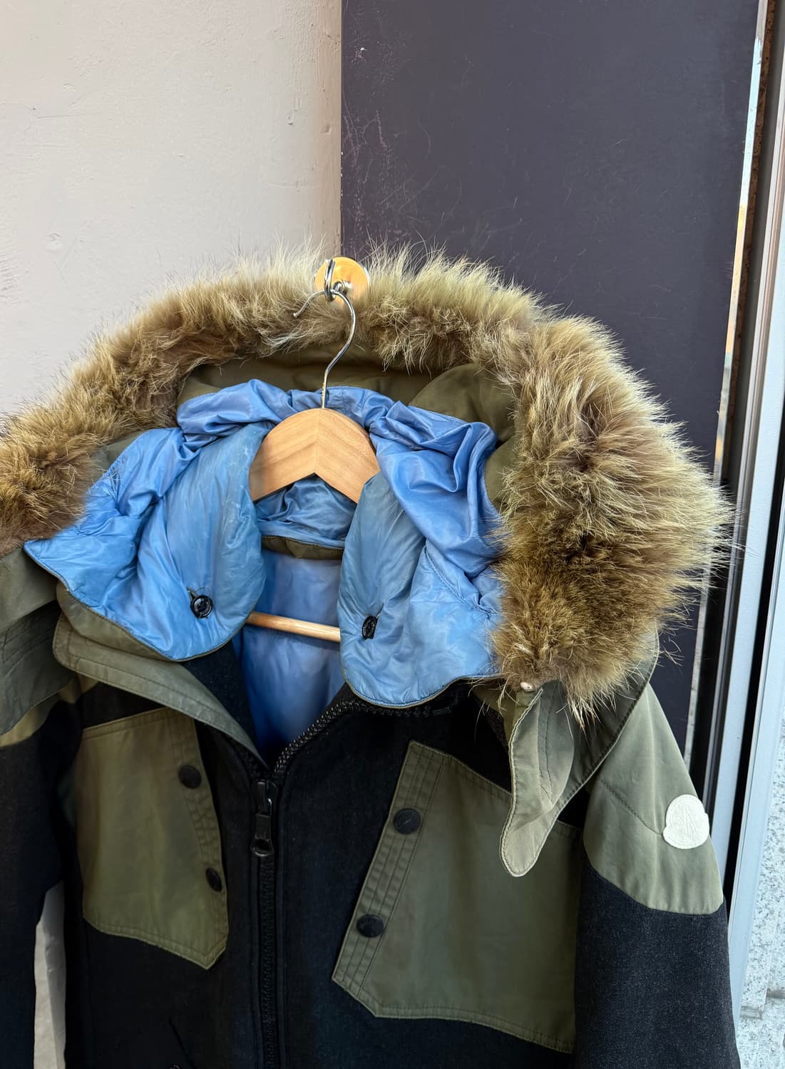 95~100/ 몽클레어 아카이브 한정 화이트와펜 구스 패딩 상품이미지5